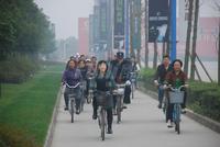 东山国际新城青年广场活动图业主骑游队