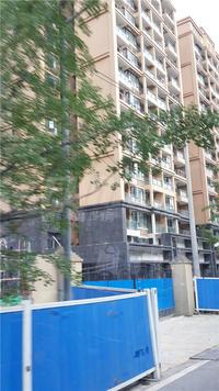 龙城二期领都实景图6-27