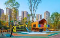 龙湖听蓝湾1期实景图公园实景