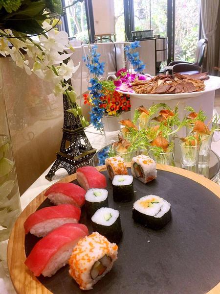冷餐会