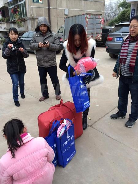 关爱留守儿童过冬爱心大行动