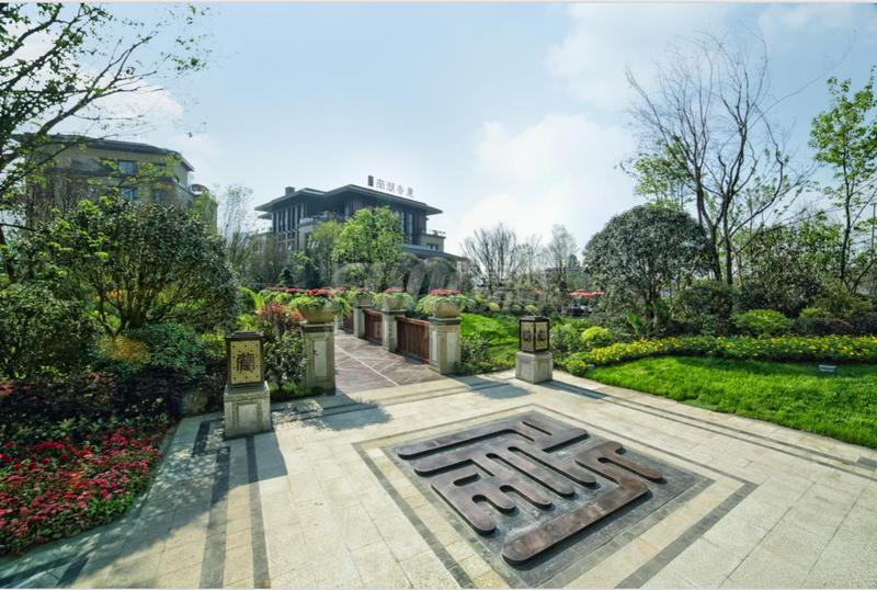 北辰南湖香麓