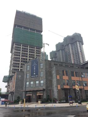 峰度天下实景图
