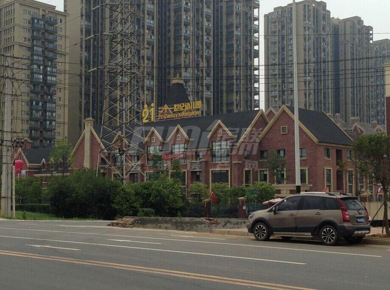 周边