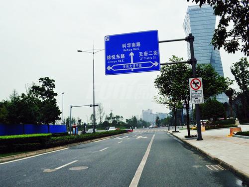 世龙广场区位图