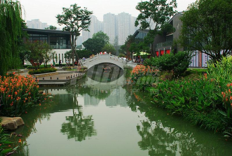 铁像寺水街