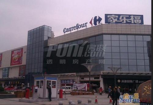 春天国际配套图