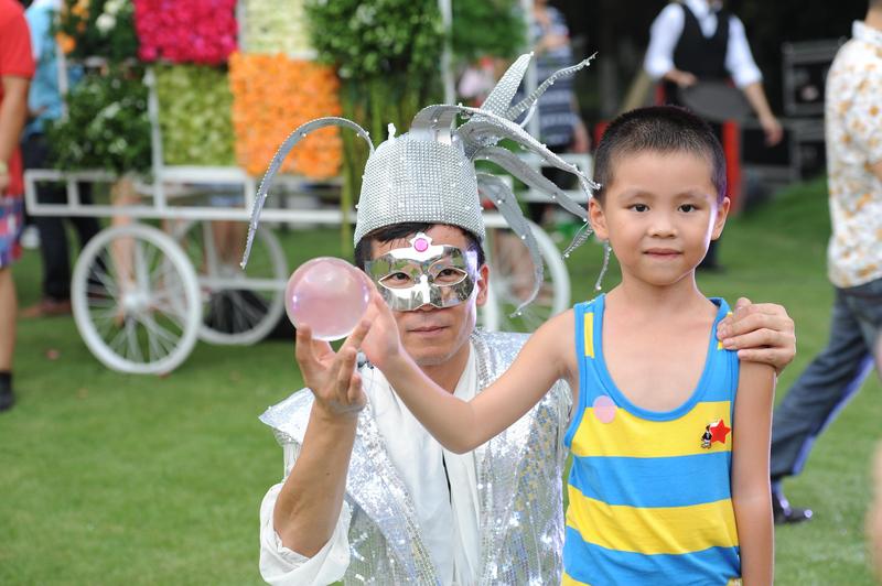 “星光熠熠耀珍宝”业主嘉年华盛典
